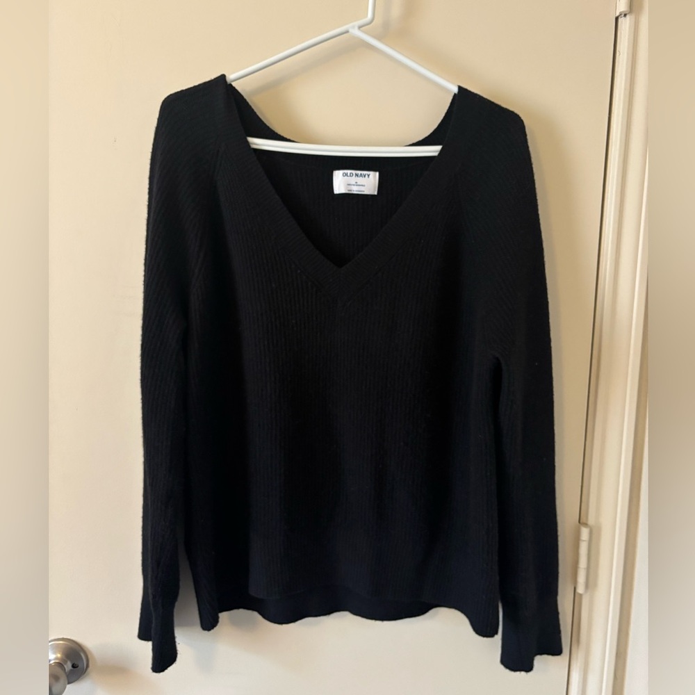 Old Navy Women's Black Sweater